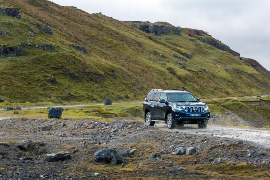  Toyota Land Cruiser Prado (150) 2018 года  (UK) (фото 38 из 40)